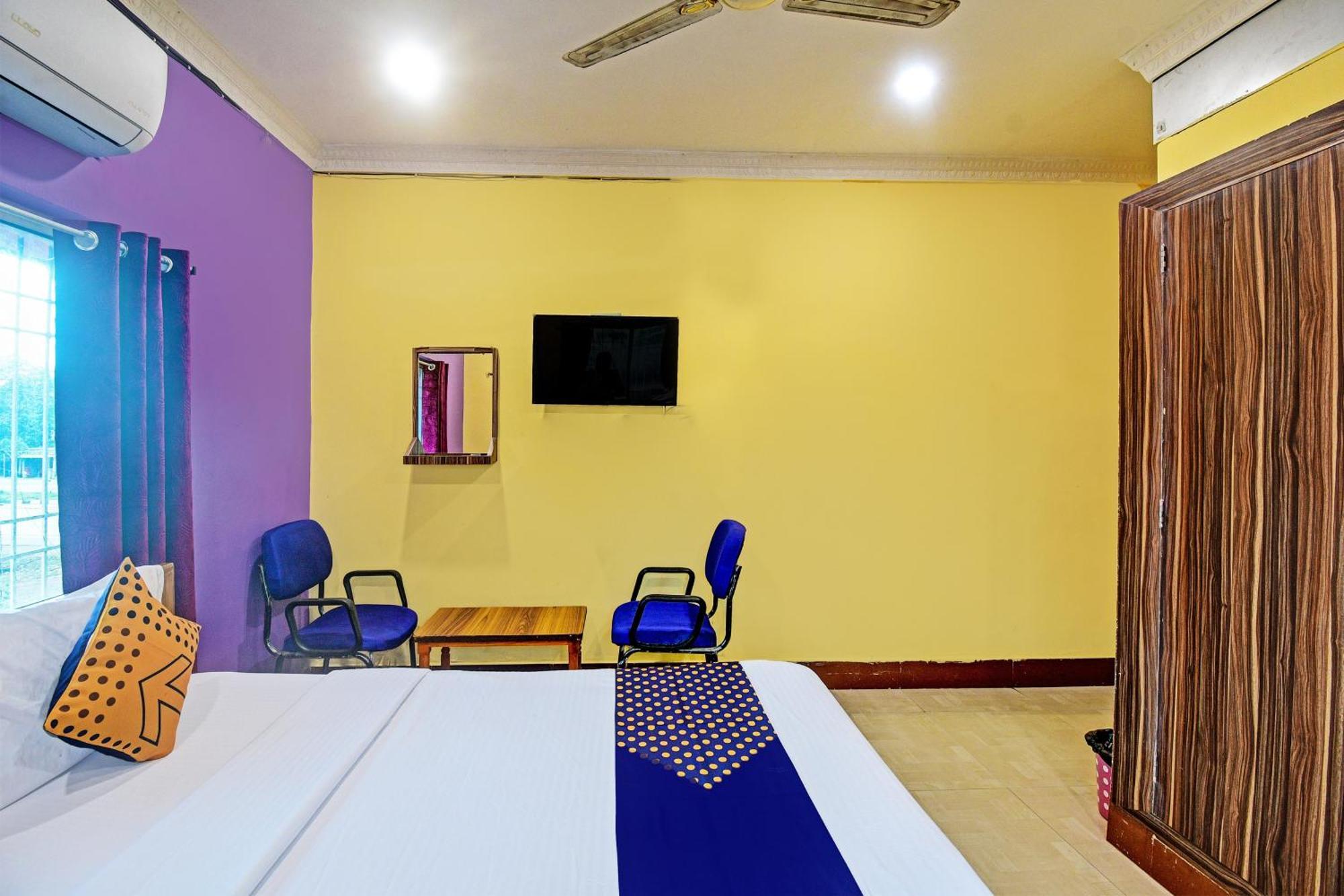 Oyo Flagship Pratikshya Guest House Baripada Esterno foto